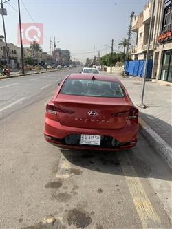 هیوندای ئەلەنترا